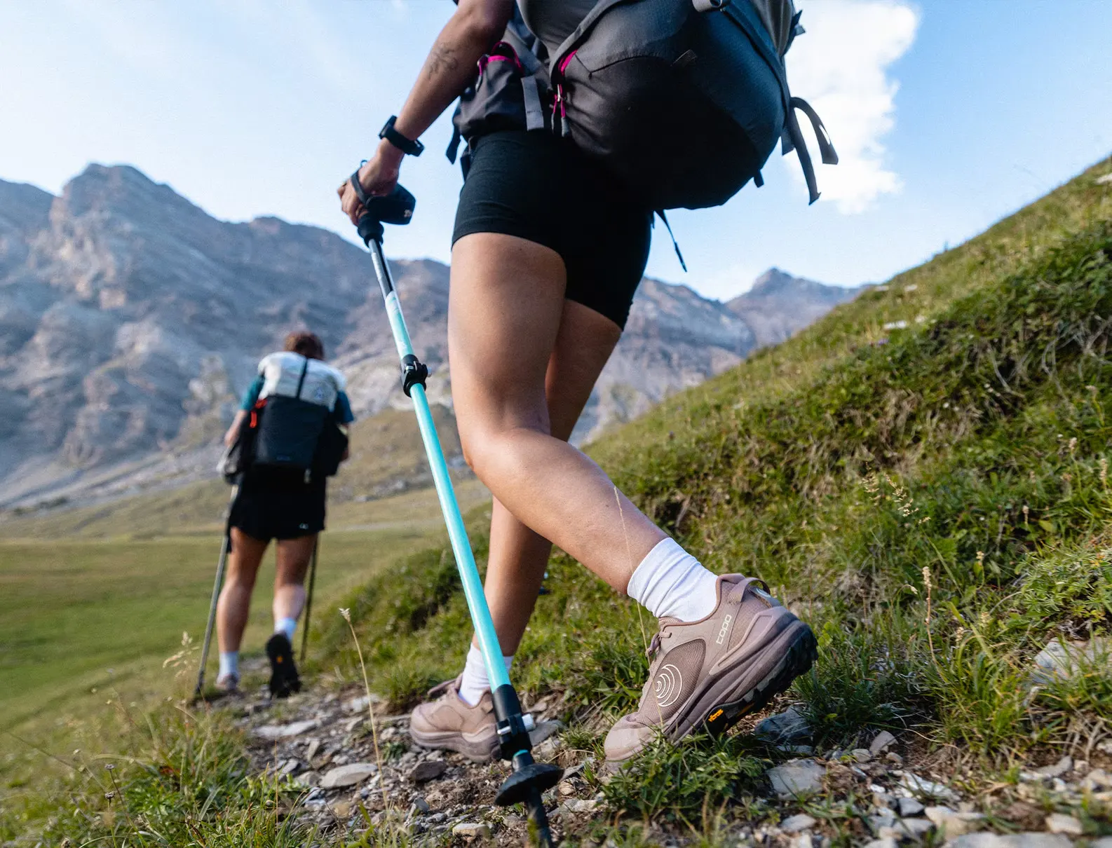 Femme Traverse 2 - Image 6